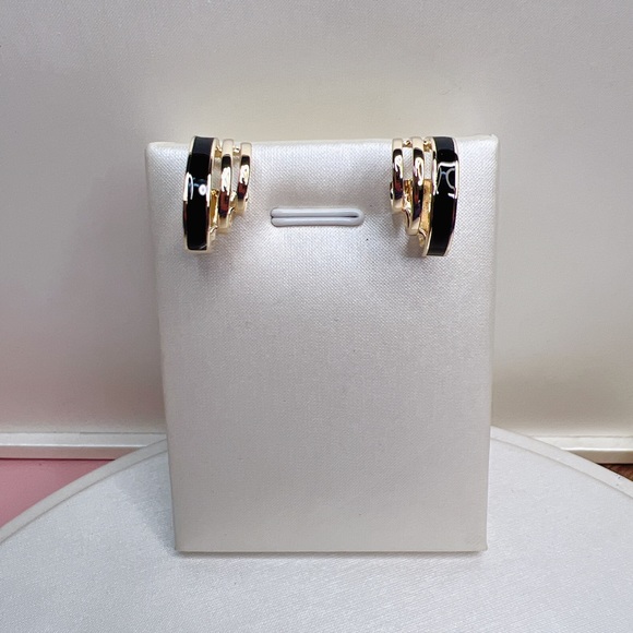 Hoop earrings - Picture 4 of 7